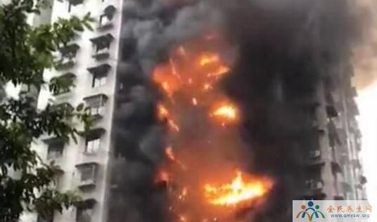 重庆居民楼起火！起火原因是什么？火扑灭了吗？现在情况如何？附最新消息！