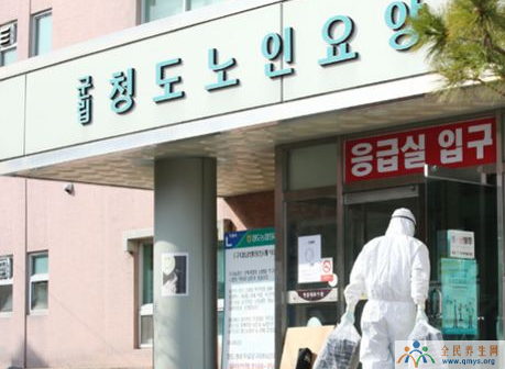 韩专家回应精神科几乎全员确诊：全韩13名死者中7人来自此处